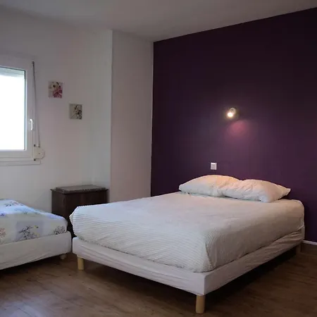 Villa Maison A 500m De La Et A 100m Des Commerces A - Ref 20 Tregastel