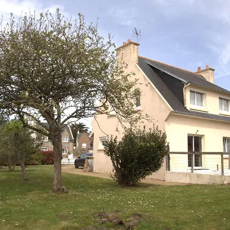 Villa Maison A 500m De La Et A 100m Des Commerces A - Ref 20 Tregastel